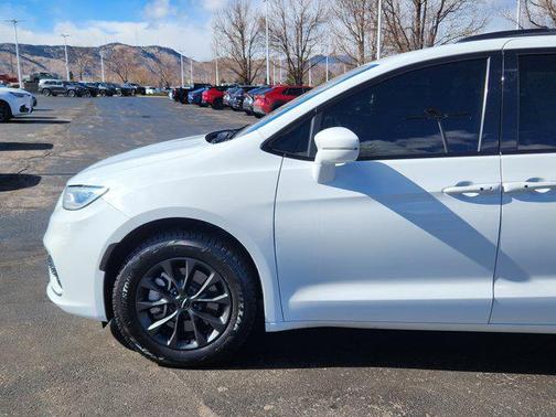 2021 Chrysler Pacifica Limited