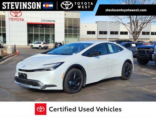 2025 Toyota Prius Plug-In Hybrid SE