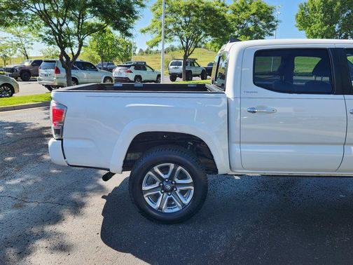 2017 Toyota Tacoma Limited