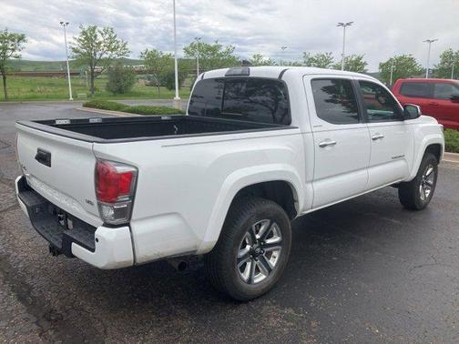2017 Toyota Tacoma Limited