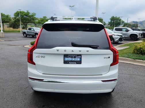 2023 Volvo XC90 B6 Plus 6-Seater