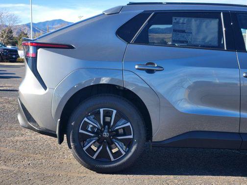 2026 Toyota bZ XLE