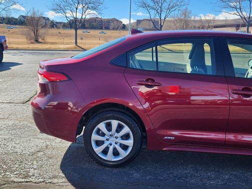 2025 Toyota Corolla Hybrid LE