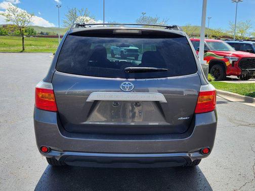 2010 Toyota Highlander SE