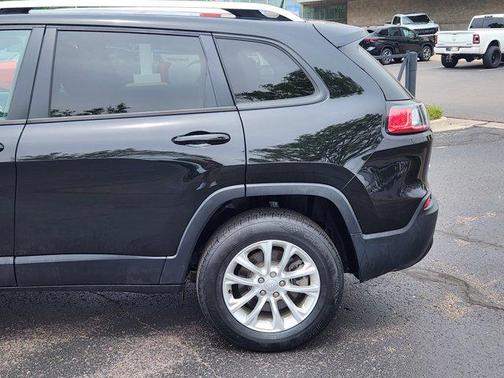 2020 Jeep Cherokee Latitude