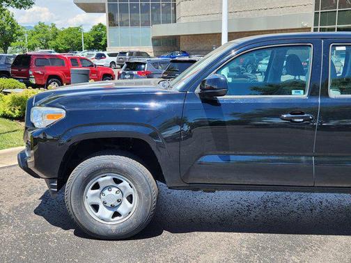 2018 Toyota Tacoma SR