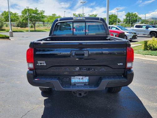 2018 Toyota Tacoma SR