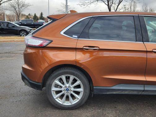2017 Ford Edge Titanium