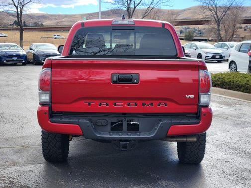 2022 Toyota Tacoma TRD Off Road