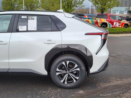 2025 Toyota bZ4X XLE