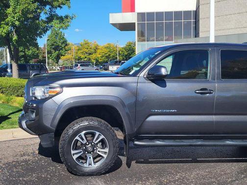 2017 Toyota Tacoma TRD Sport
