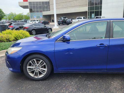 2015 Toyota Camry SE