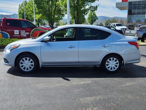 2017 Nissan Versa 1.6 SV