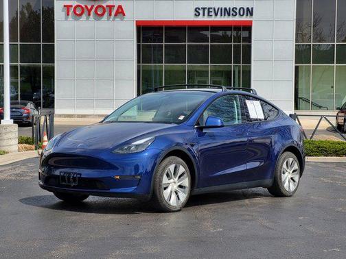 2023 Tesla Model Y Long Range Dual Motor All-Wheel Drive