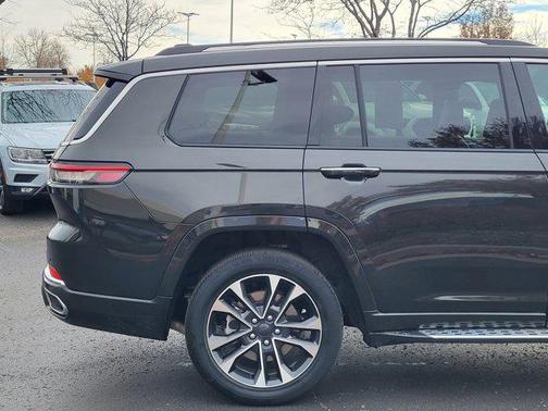 2023 Jeep Grand Cherokee L Overland