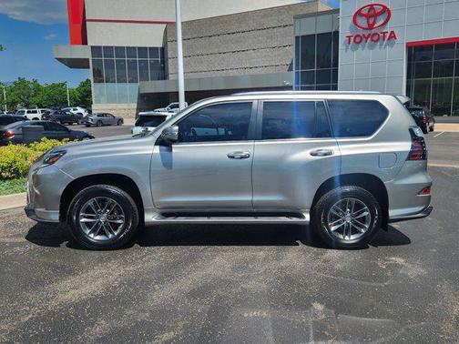 2023 Lexus GX 460 Premium