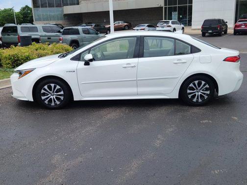 2021 Toyota Corolla Hybrid LE