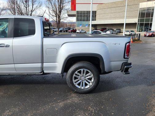2016 GMC Canyon SLT