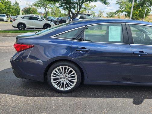 2019 Toyota Avalon Limited