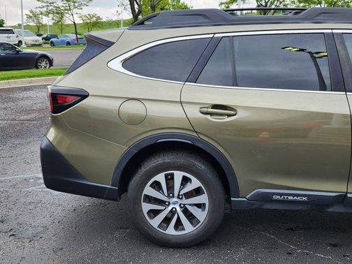 2021 Subaru Outback Premium