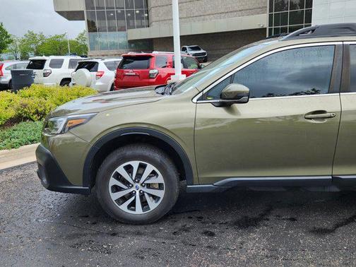 2021 Subaru Outback Premium