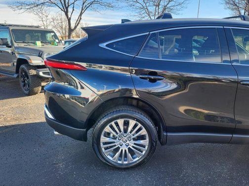 2021 Toyota Venza XLE