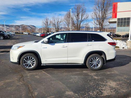 2018 Toyota Highlander Hybrid XLE