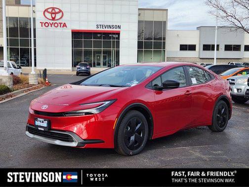 2026 Toyota Prius Plug-In Hybrid SE