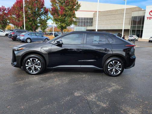2024 Toyota bZ4X XLE