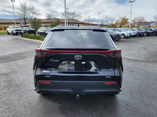 2024 Toyota bZ4X XLE