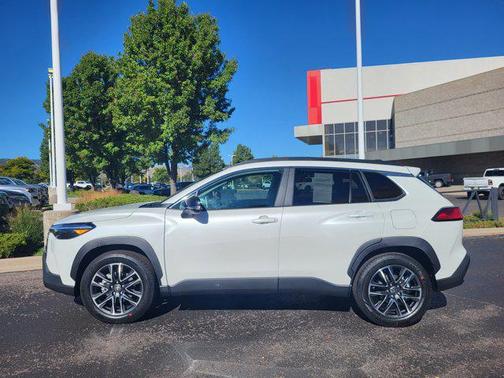2026 Toyota Corolla Cross XLE