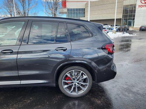 2024 BMW X3 M40i