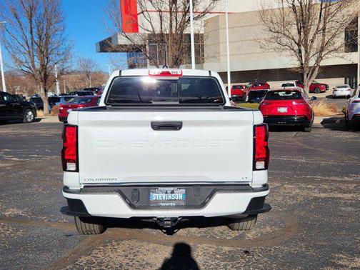 2024 Chevrolet Colorado LT