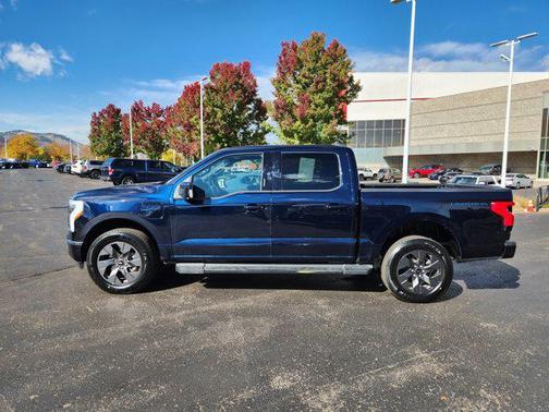 2024 Ford F-150 Lightning LARIAT