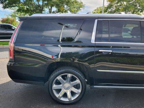 2015 Cadillac Escalade ESV Premium