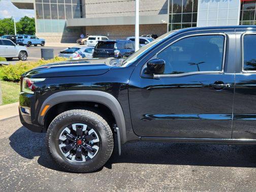 2024 Nissan Frontier PRO-4X