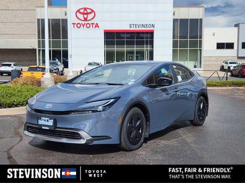 2026 Toyota Prius Plug-In Hybrid SE