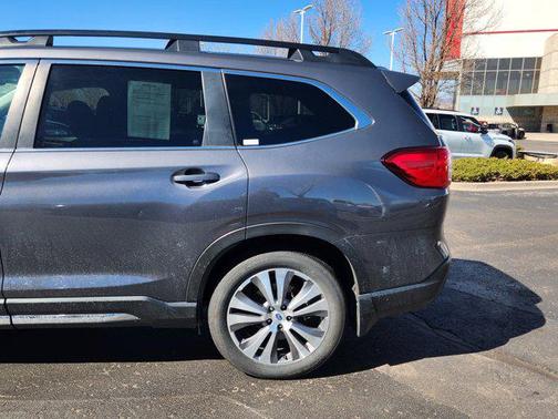 2019 Subaru Ascent Limited 8-Passenger