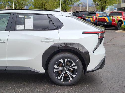2025 Toyota bZ4X XLE