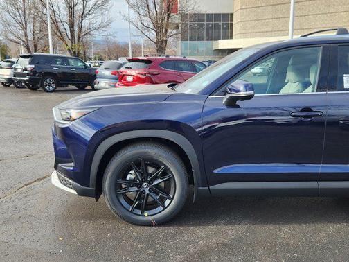 2026 Toyota Grand Highlander Hybrid Limited MAX