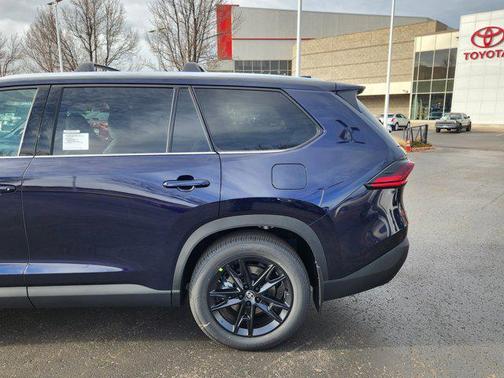 2026 Toyota Grand Highlander Hybrid Limited MAX