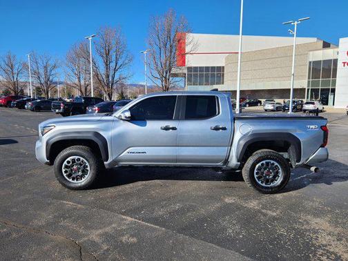 2025 Toyota Tacoma TRD Off Road