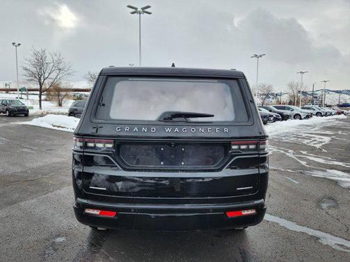 2022 Jeep Grand Wagoneer Series III 4x4