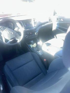 2016 Hyundai TUCSON SE