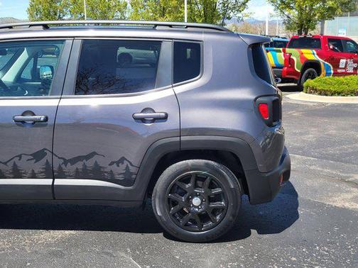 2019 Jeep Renegade Latitude