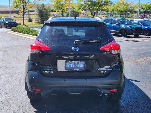 2020 Nissan Kicks SV