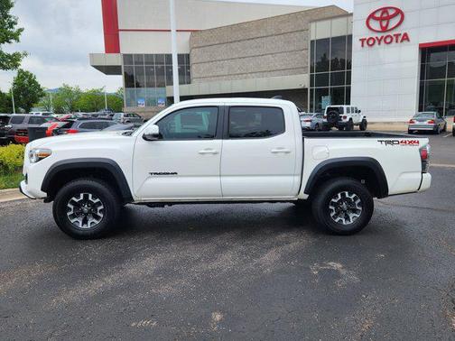 2022 Toyota Tacoma TRD Off Road