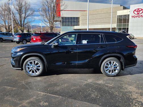 2026 Toyota Highlander Limited