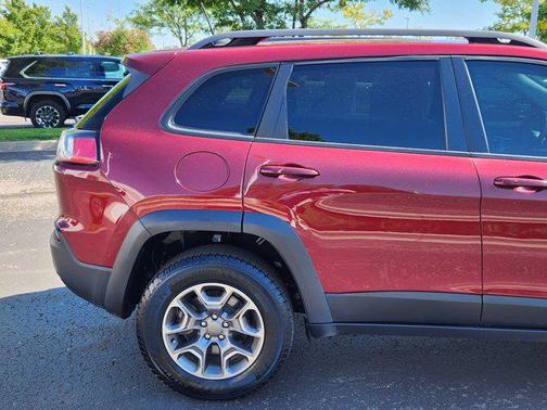 2020 Jeep Cherokee Trailhawk