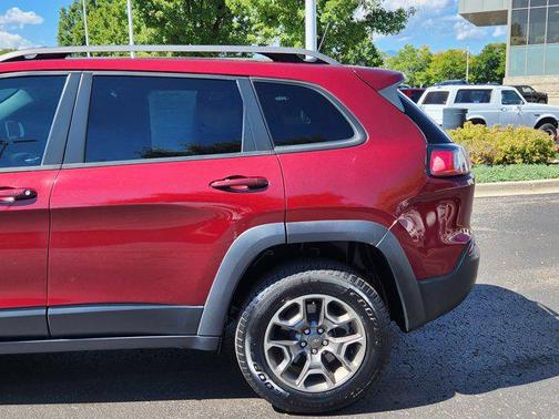 2020 Jeep Cherokee Trailhawk